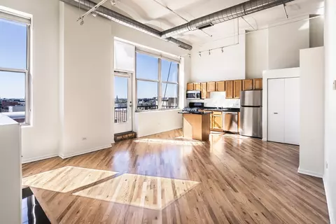500 S Clinton St #811, Chicago, IL 60607 photo 3