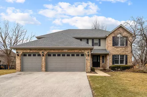 3623 Shakespeare Ln, Naperville, IL 60564