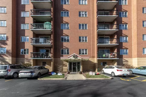 1470 Jefferson St #307, Des Plaines, IL 60016