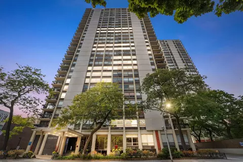 1355 N Sandburg Ter #1103D, Chicago, IL 60610