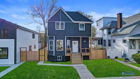 5905 W Erie St, Chicago, IL 60644