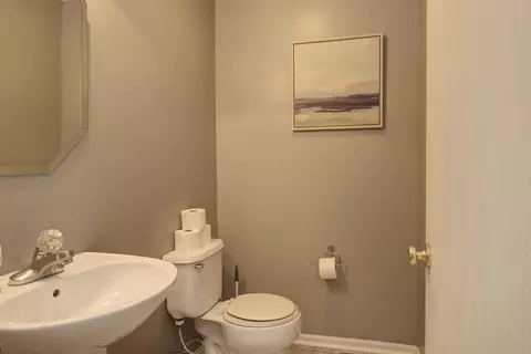 Bath - 4037 Oak Tree Ln, Plainfield, IL 60586 photo 1 of 2