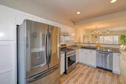 Kitchen - 617 E Willow St, Elburn, IL 60119 photo 2 of 3