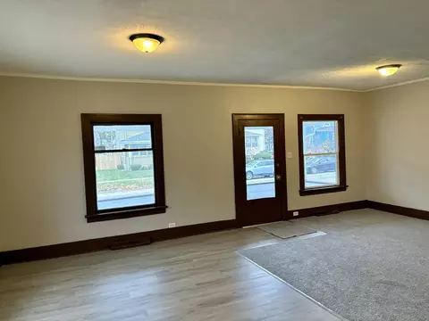 1142 E Bourbonnais St, Kankakee, IL 60901 photo 3