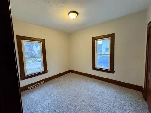 1142 E Bourbonnais St, Kankakee, IL 60901 photo 4