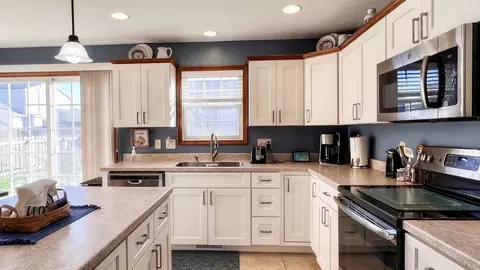 Kitchen - 2935 E Raab Rd, Normal, IL 61761 photo 2 of 8