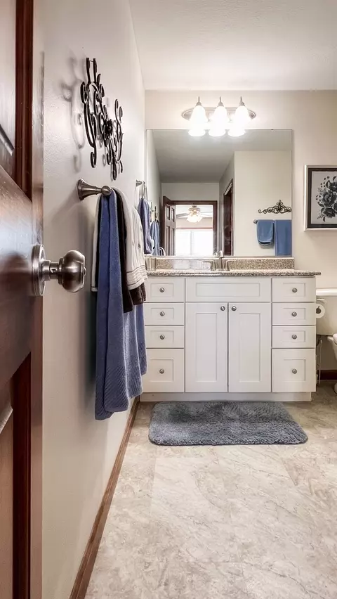 Bath - 2935 E Raab Rd, Normal, IL 61761 photo 1 of 8