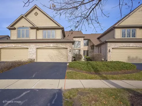 26 W148 Klein Creek Dr, Winfield, IL 60190