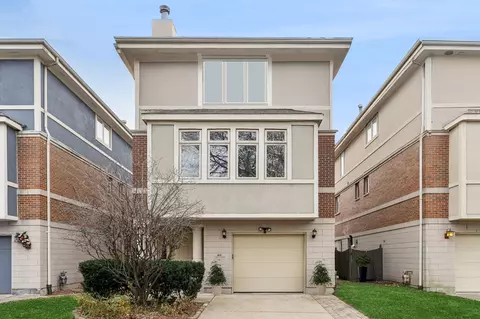 60 W 15th St, Chicago, IL 60605
