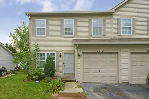 2912 Courtney St, Plano, IL 60545