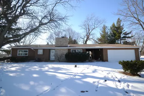 13 N194 Brier Hill Rd, Hampshire, IL 60140