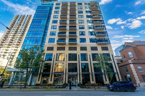 101 W Superior St #606, Chicago, IL 60610