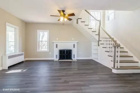 Living - 407 W James St, Dwight, IL 60420 photo 1 of 4