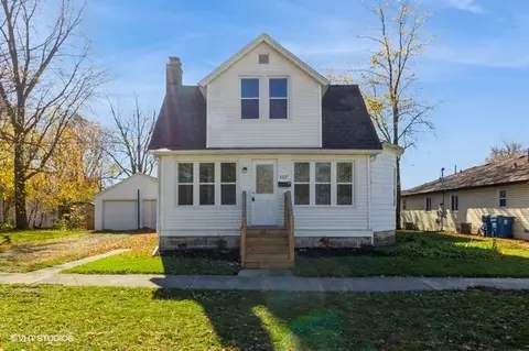 407 W James St, Dwight, IL 60420