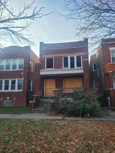 Undisclosed, Chicago, IL 60637