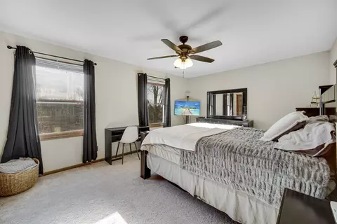 Bedroom - 1237 Thrun Dr, Batavia, IL 60510 photo 1 of 3