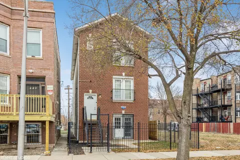 4310 W 14th St, Chicago, IL 60623