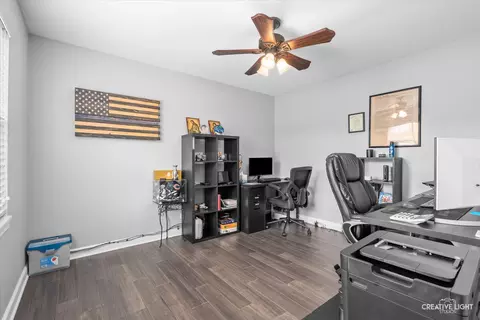 602 Daisy Ln, Roselle, IL 60172 photo 4