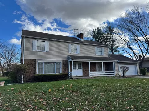 109 Chestnut Dr, Frankfort, IL 60423