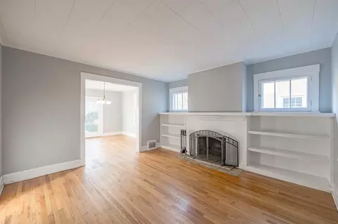 Living - 2147 Hartrey Ave, Evanston, IL 60201 photo 2 of 2