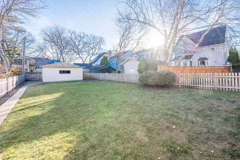 Exterior - 2147 Hartrey Ave, Evanston, IL 60201 photo 4 of 4