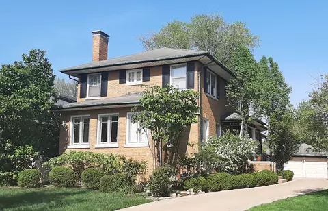 1106 N Grove Ave, Oak Park, IL 60302