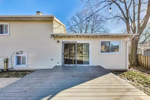 1876 Cambridge Ln, Wheaton, IL 60189 photo 27
