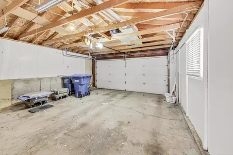 1876 Cambridge Ln, Wheaton, IL 60189 photo 25