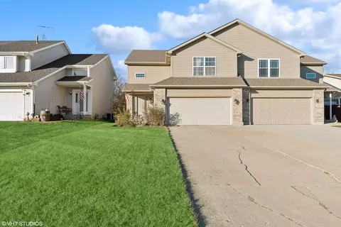 2610 Hampson Ct, Zion, IL 60099
