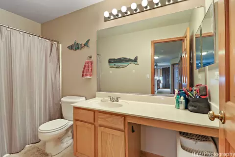 1922 Hemlock Dr, Mchenry, IL 60050 photo 13