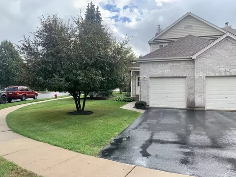2123 Glacier Ct #2123, Algonquin, IL 60102
