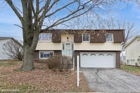 705 Gavin Ave, Romeoville, IL 60446