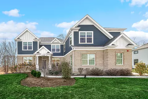 132 Lilly Ct, Indian Creek, IL 60061