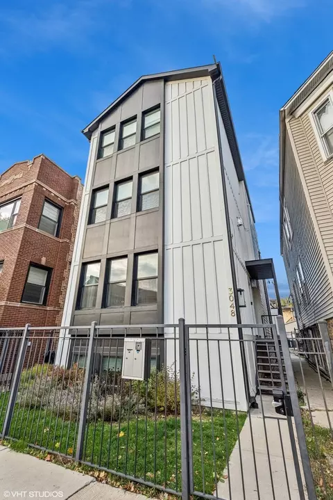 3048 W Lyndale St #1, Chicago, IL 60647