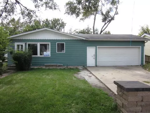 208 W Church St W, Wauconda, IL 60084