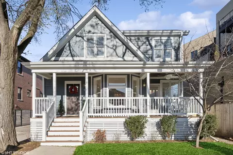 1918 W Grace St, Chicago, IL 60613