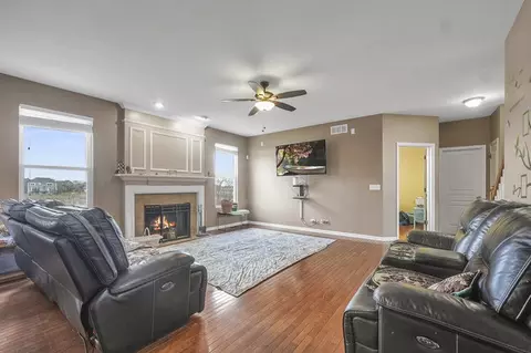 11413 S Glenn Cir, Plainfield, IL 60585 photo 19