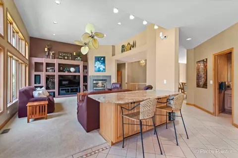 Living - 1012 Pistakee View Ct, Johnsburg, IL 60051 photo 3 of 7