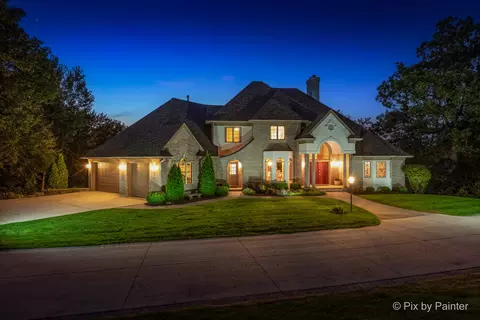 Exterior - 1012 Pistakee View Ct, Johnsburg, IL 60051 photo 2 of 4