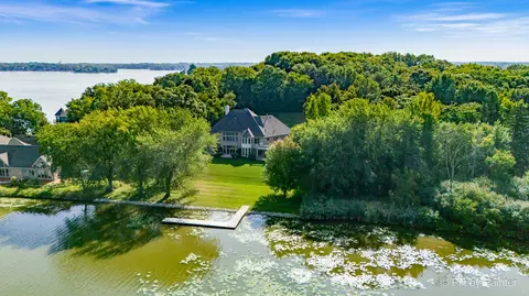 View/Area - 1012 Pistakee View Ct, Johnsburg, IL 60051 photo 4 of 7