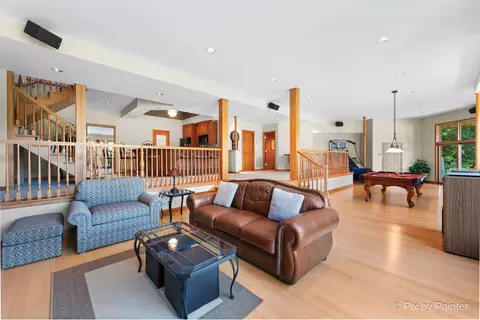 Living - 1012 Pistakee View Ct, Johnsburg, IL 60051 photo 6 of 7