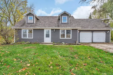 245 S Countryside Ct, Braidwood, IL 60408