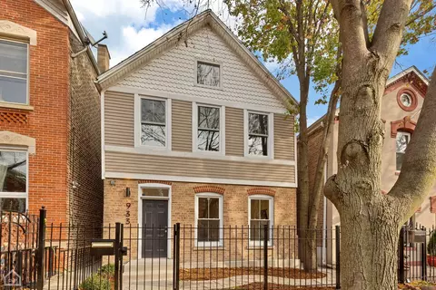 933 N Honore St, Chicago, IL 60622
