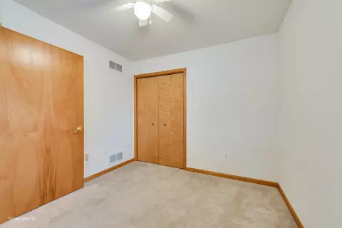 Bedroom - 104 Winding Trl #0, Diamond, IL 60416 photo 1 of 4