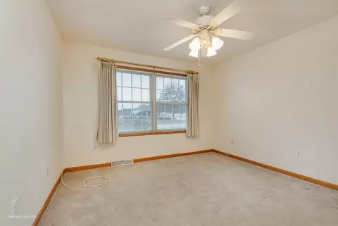 Bedroom - 104 Winding Trl #0, Diamond, IL 60416 photo 3 of 4