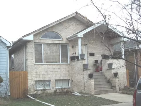 6073 S 74th Ct, Summit, IL 60501