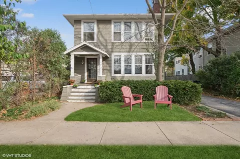 2541 Ewing Ave, Evanston, IL 60201