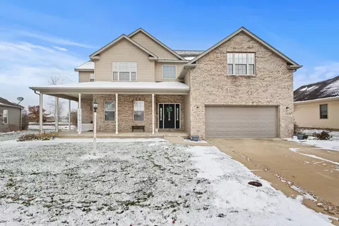 503 S Chaucer Blvd, Monticello, IL 61856