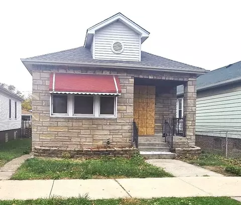 9908 S Exchange Ave, Chicago, IL 60617