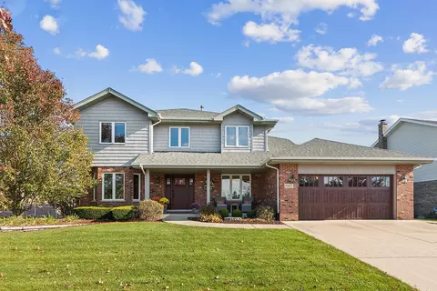 19437 Glenbrook Ln, Tinley Park, IL 60487